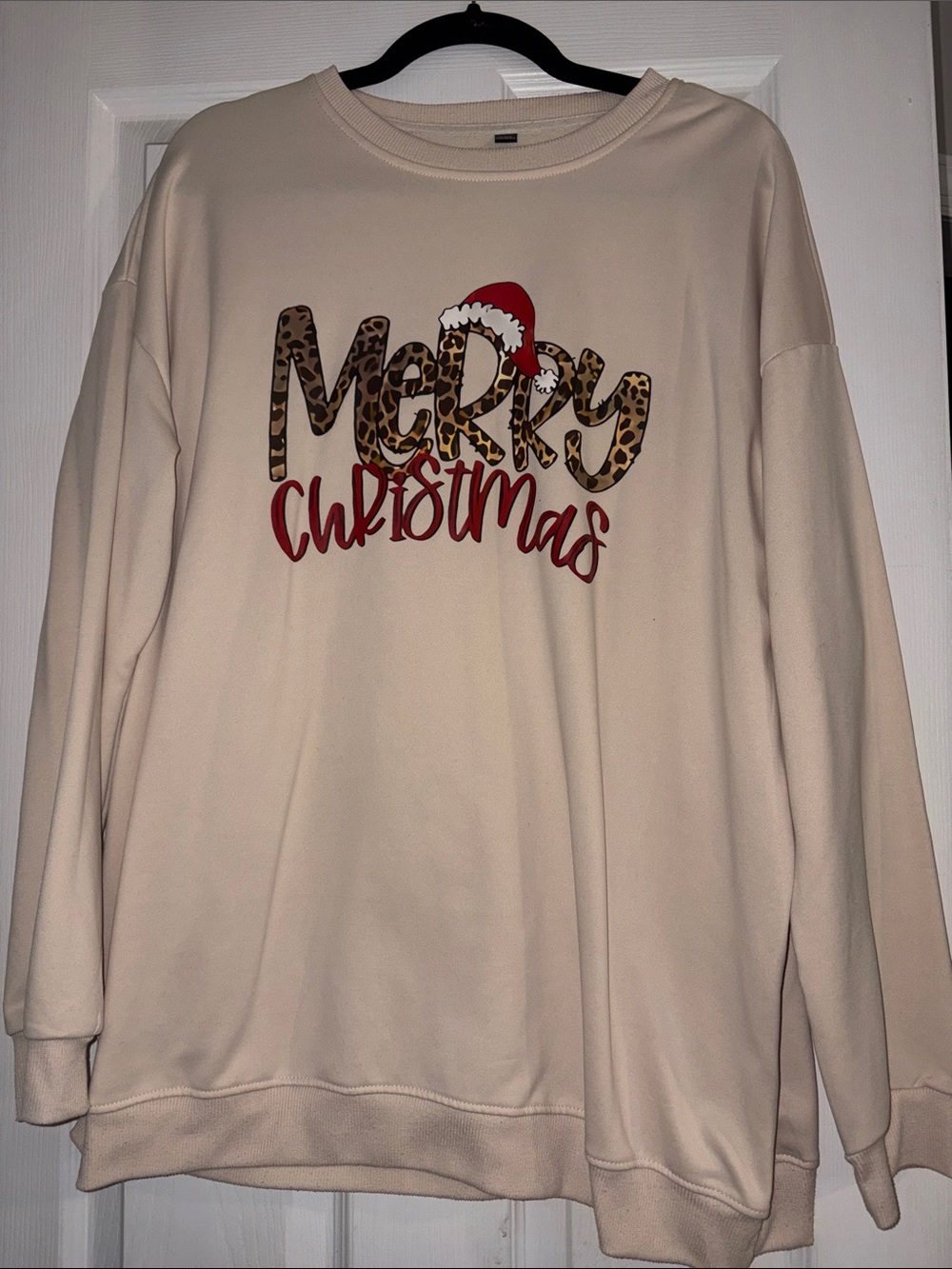 Cream Crewneck Sweater with Leopard 'Merry Christmas' Graphic